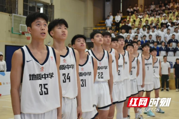 篮球小学生基本功训练教学反思怎么写_0